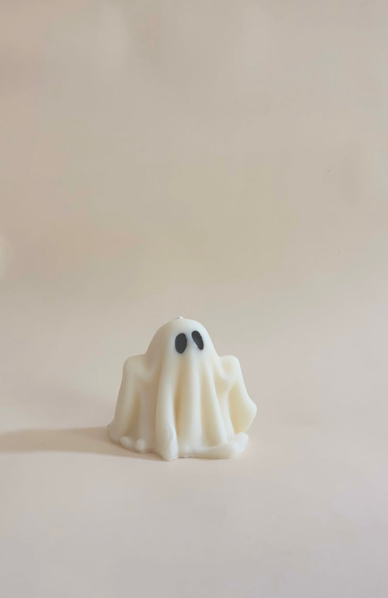 GHOSTLY GLOW CANDLE